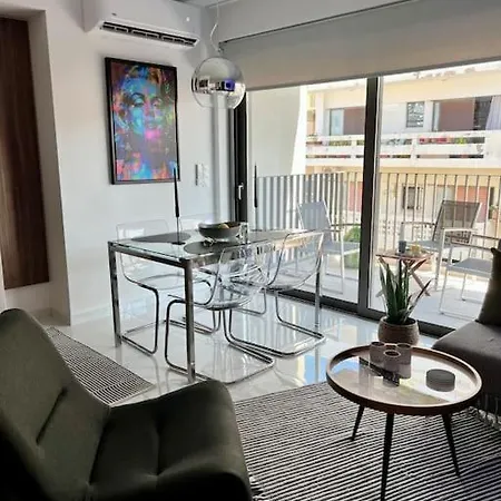 Hermes - In The Just Steps To The Sea!