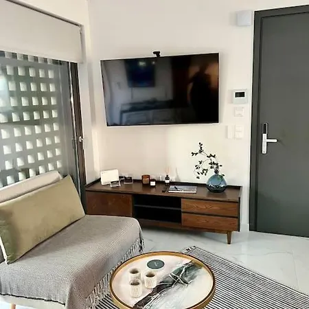 Hermes - In The Just Steps To The Sea! Apartament