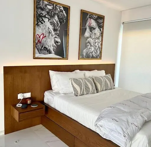 Hermes - In The Just Steps To The Sea! Apartment *